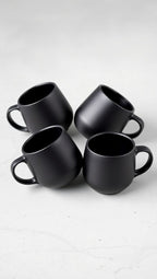 Black Ceramic Coffee Mug – Modern Minimalist Style